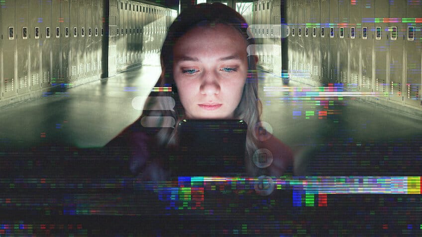 Număr necunoscut: Un scandal de cyberbullying la liceu